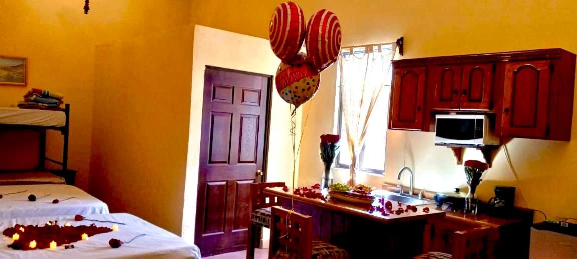 Departamentos Suites Centro * Guanajuato